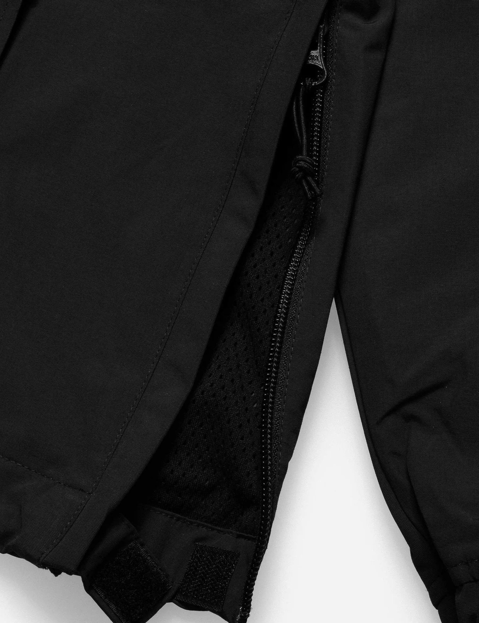 Carhartt-WIP Nimbus Half-Zip Jacket (Un-Lined) - Black