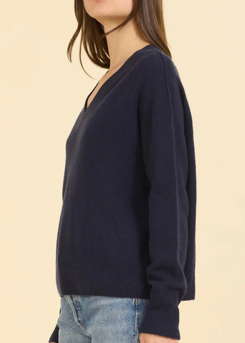 One Grey Day Sloane Cashmere V-Neck Navy